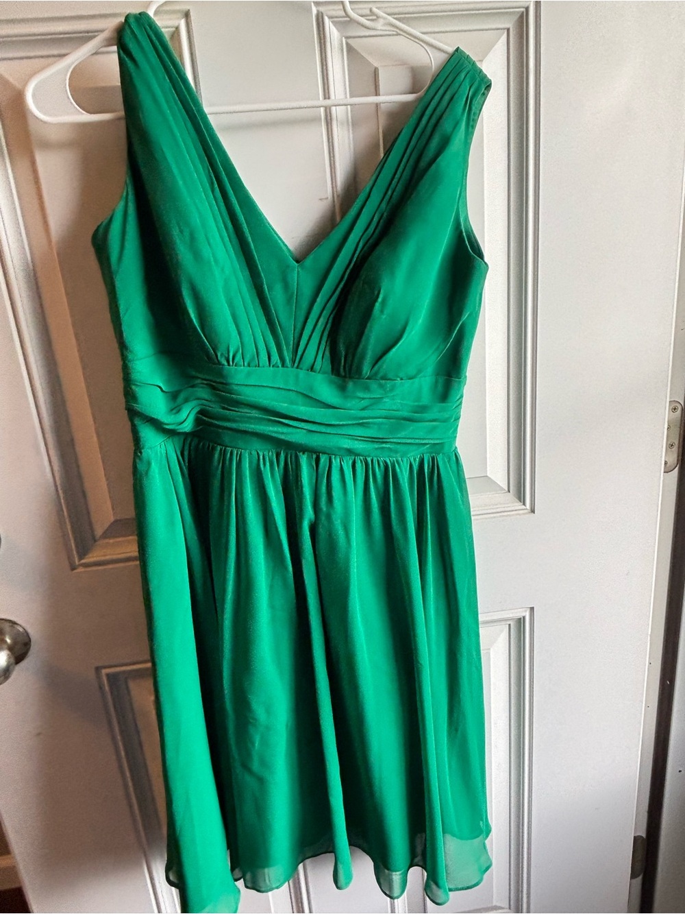 Alfred Angelo Emerald Green V-Neck Sleeveless Dress